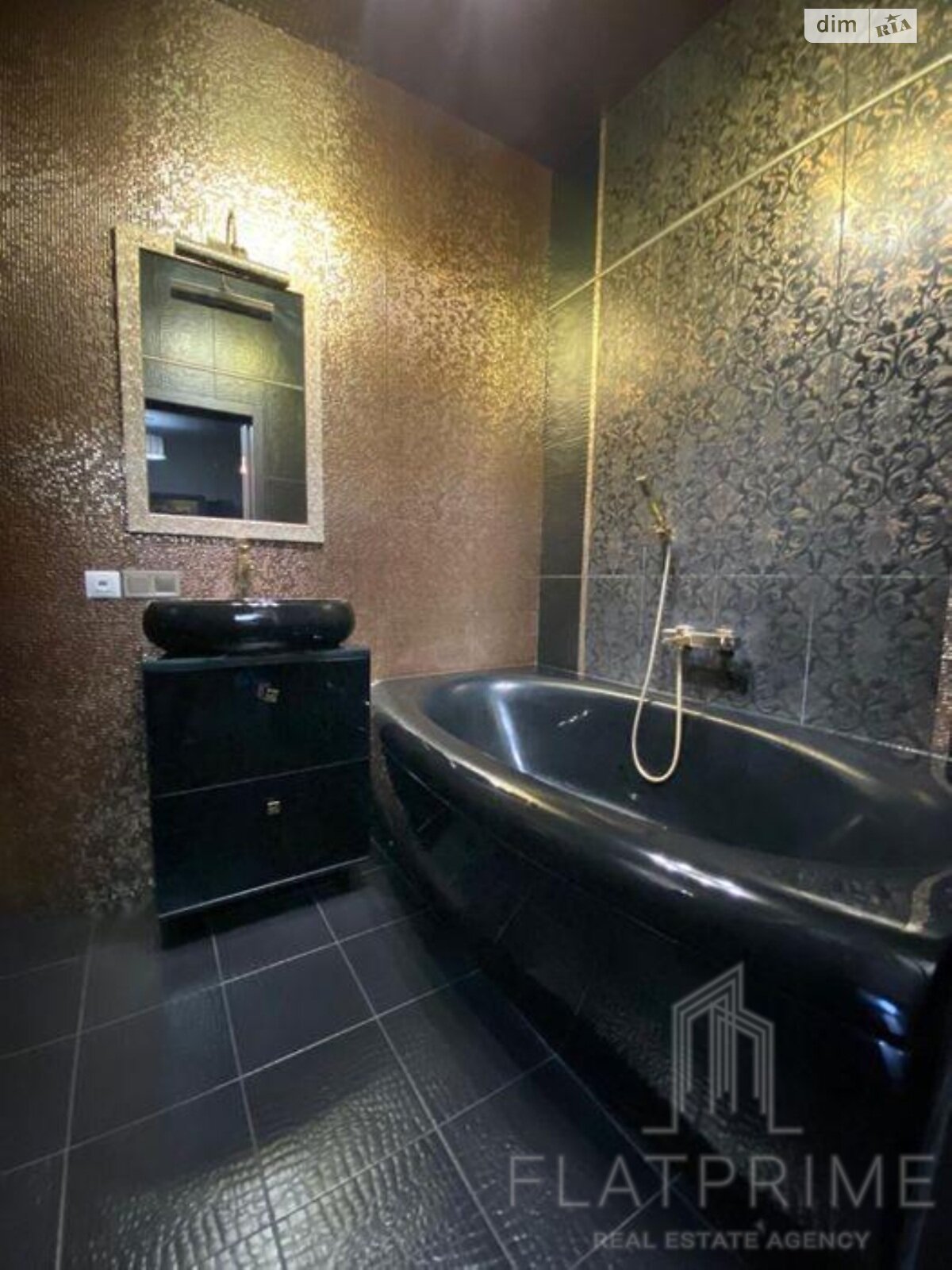 Продажа двухкомнатной квартиры в Киеве, на ул. Генерала Шаповала 2А, район Соломянка фото 1 Продажа двухкомнатной квартиры в Киеве, на ул. Генерала Шаповала 2А, район Соломянка фото 1