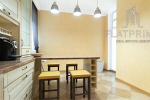 Продажа трехкомнатной квартиры в Киеве, на ул. Генерала Шаповала 2, район Соломянка фото 2