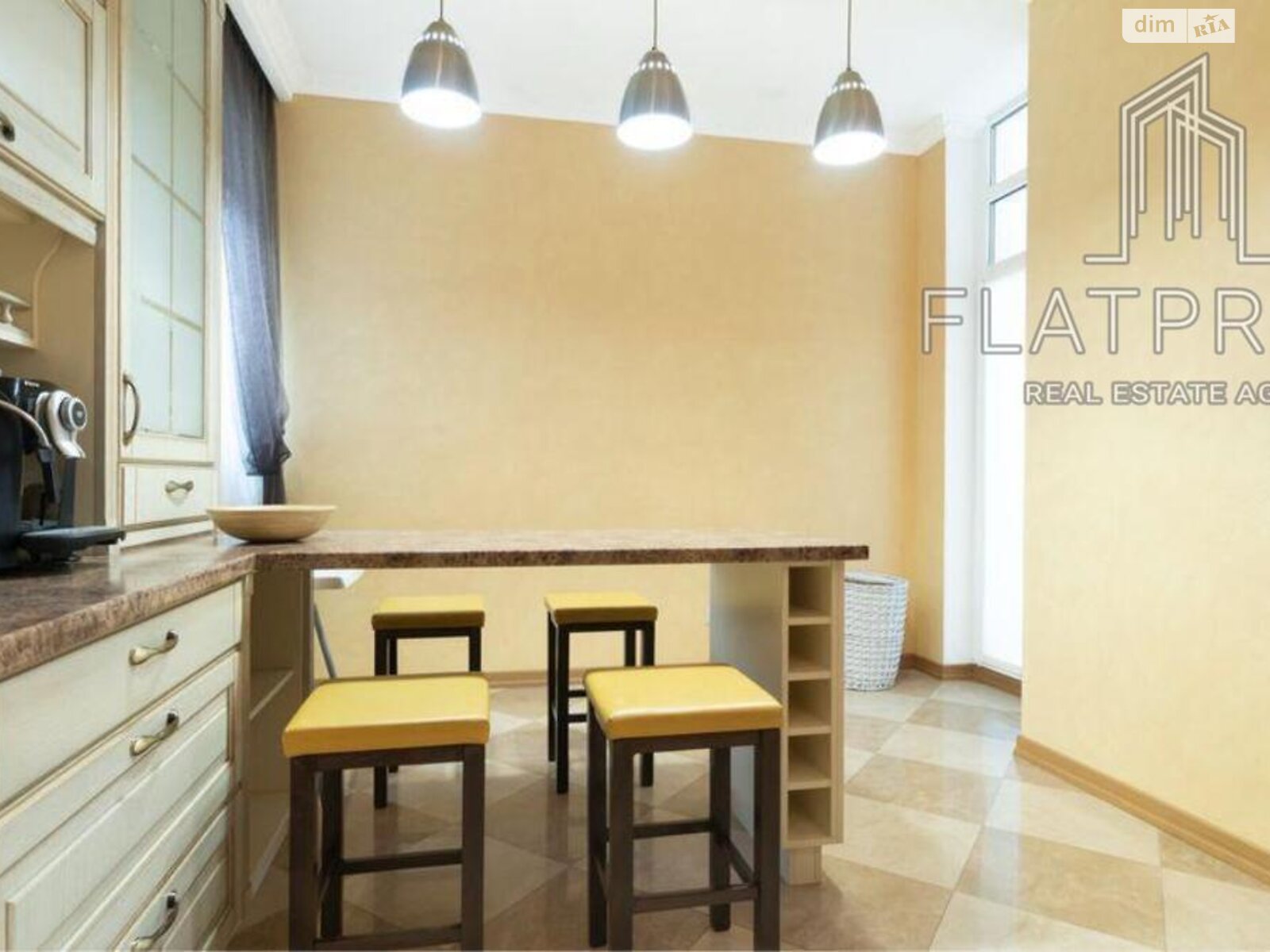 Продажа трехкомнатной квартиры в Киеве, на ул. Генерала Шаповала 2, район Соломянка фото 1