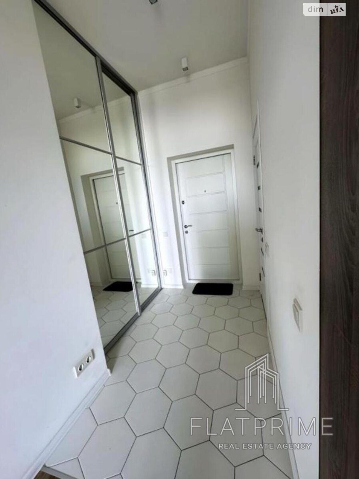 Продажа однокомнатной квартиры в Киеве, на ул. Генерала Шаповала 2А, район Соломянка фото 1