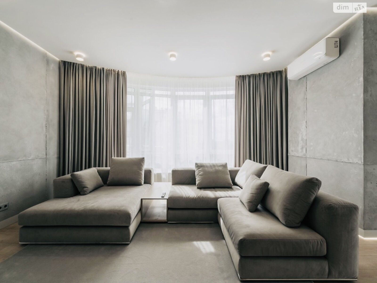 Продажа двухкомнатной квартиры в Киеве, на ул. Генерала Шаповала 2, район Соломянка фото 1