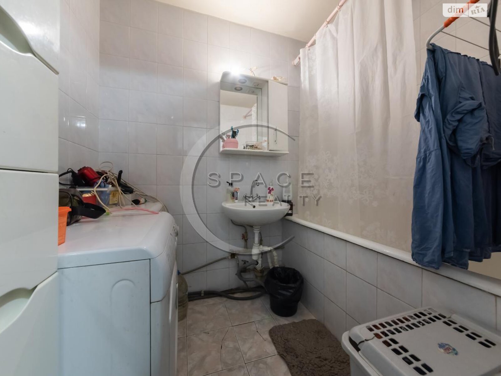 Продажа двухкомнатной квартиры в Киеве, на ул. Кавказская 12, район Соломянка фото 1 Продажа двухкомнатной квартиры в Киеве, на ул. Кавказская 12, район Соломянка фото 1