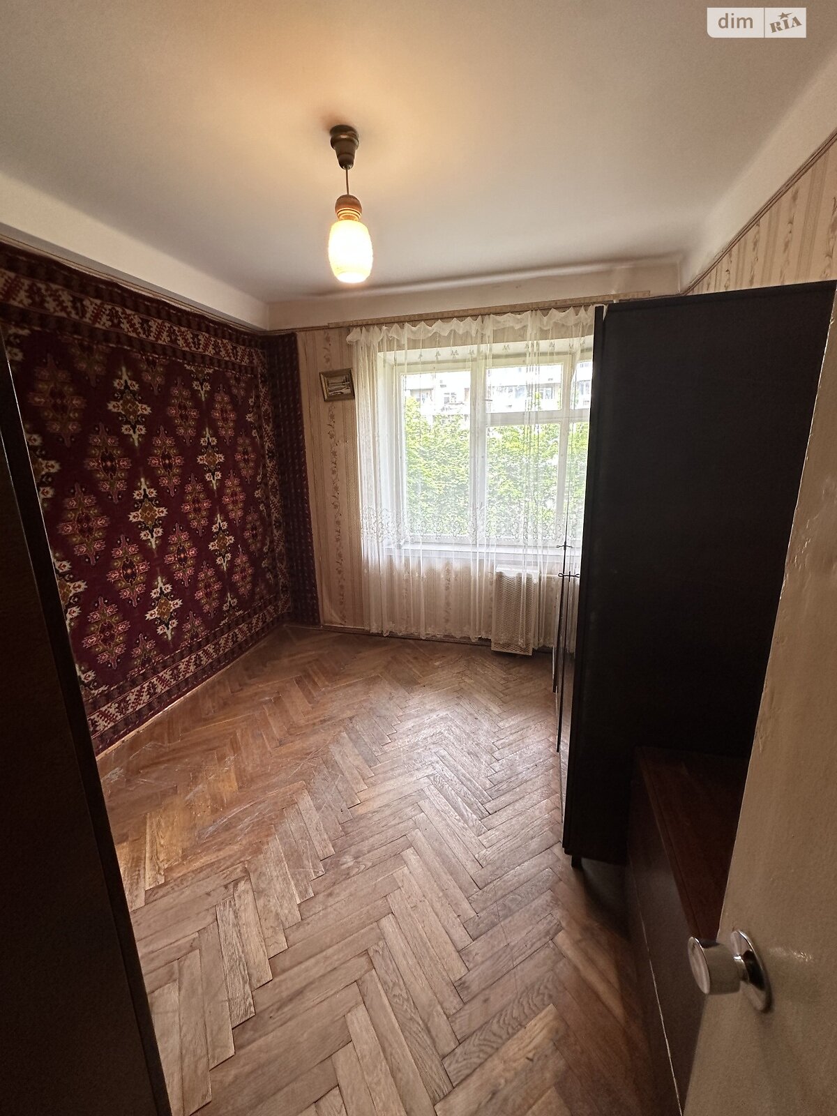 Продажа трехкомнатной квартиры в Киеве, на ул. Кавказская 9, район Соломянка фото 1 Продажа трехкомнатной квартиры в Киеве, на ул. Кавказская 9, район Соломянка фото 1