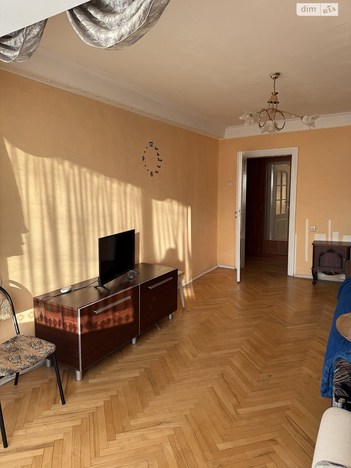 Продаж трикімнатної квартири в Києві, на вул. Митрополита Василя Липківського 13, район Солом'янка фото 1 Продаж трикімнатної квартири в Києві, на вул. Митрополита Василя Липківського 13, район Солом'янка фото 1