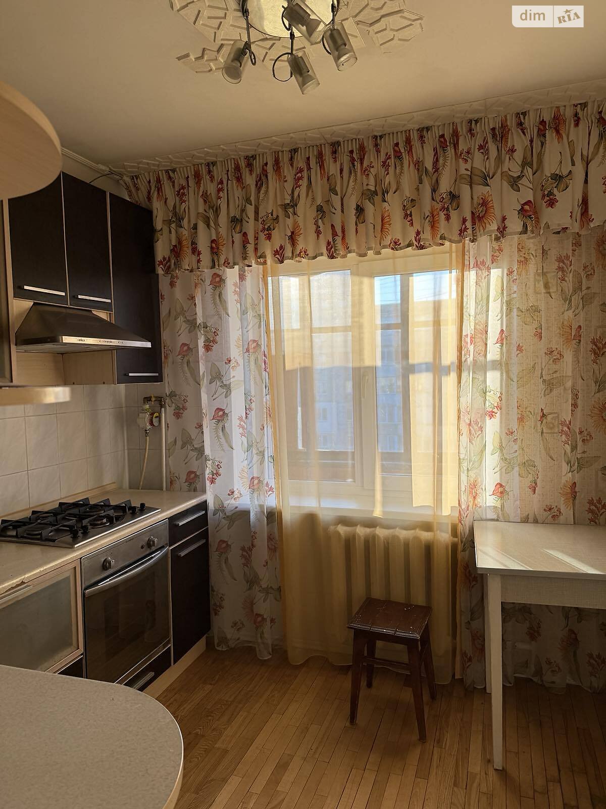 Продаж трикімнатної квартири в Києві, на вул. Митрополита Василя Липківського 13, район Солом'янка фото 1 Продаж трикімнатної квартири в Києві, на вул. Митрополита Василя Липківського 13, район Солом'янка фото 1