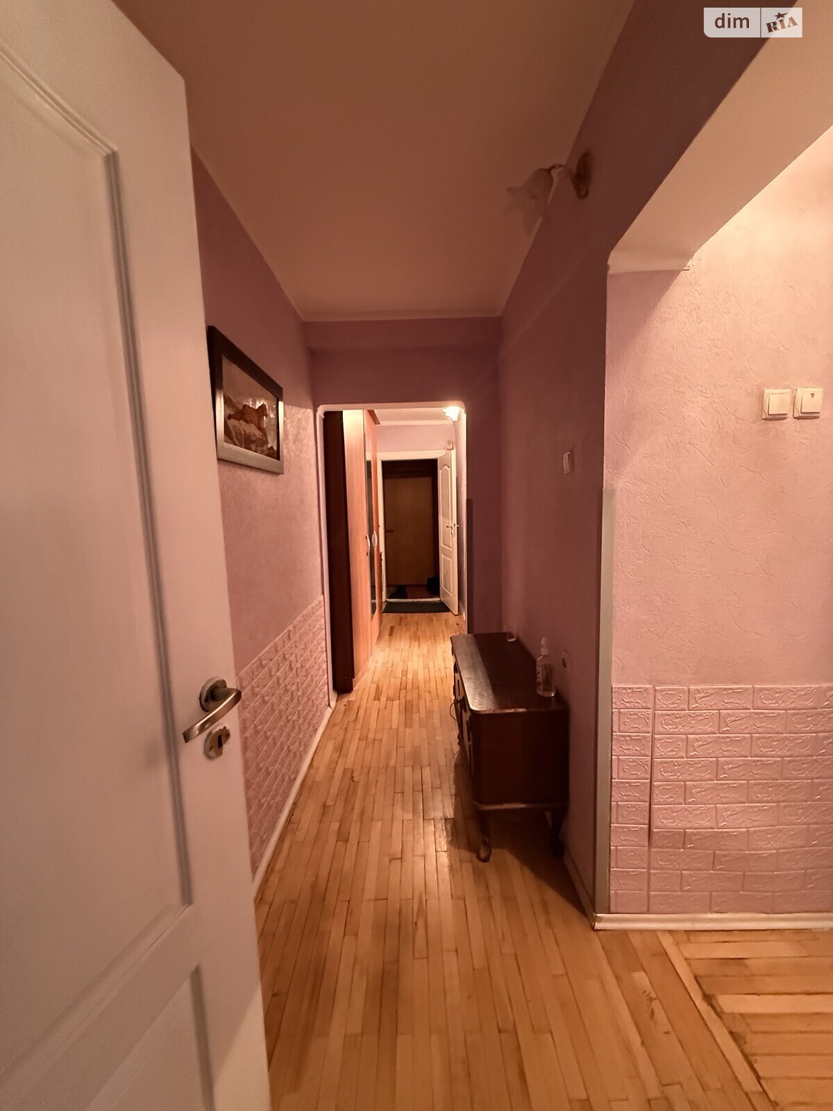 Продаж трикімнатної квартири в Києві, на вул. Митрополита Василя Липківського 13, район Солом'янка фото 1 Продаж трикімнатної квартири в Києві, на вул. Митрополита Василя Липківського 13, район Солом'янка фото 1
