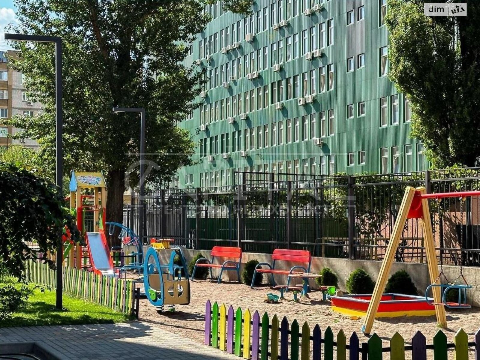 Продажа трехкомнатной квартиры в Киеве, на ул. Митрополита Василия Липковского 33А, район Соломянка фото 1 Продажа трехкомнатной квартиры в Киеве, на ул. Митрополита Василия Липковского 33А, район Соломянка фото 1