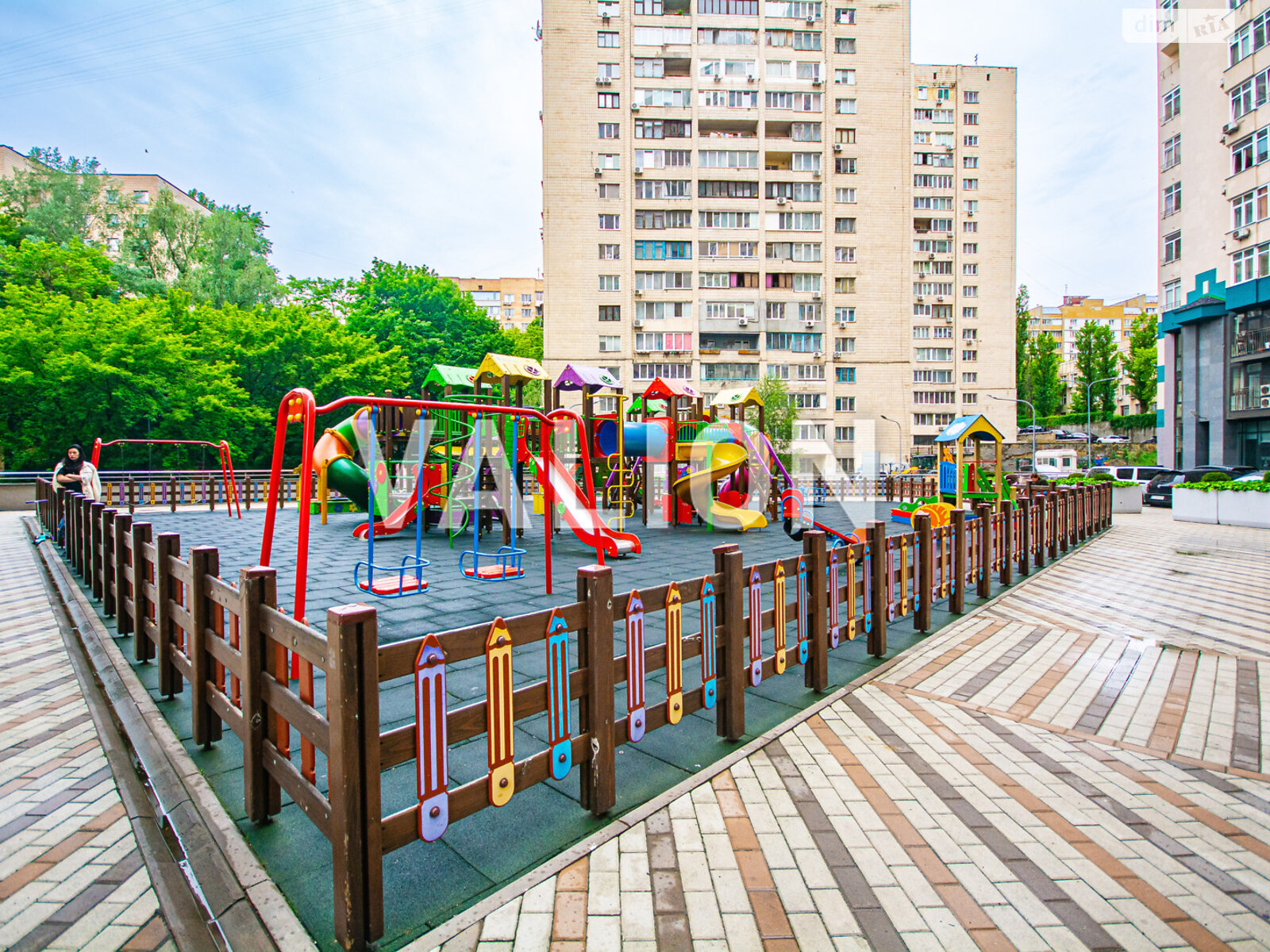 Продажа однокомнатной квартиры в Киеве, на ул. Митрополита Василия Липковского 37В, район Соломянка фото 1 Продажа однокомнатной квартиры в Киеве, на ул. Митрополита Василия Липковского 37В, район Соломянка фото 1