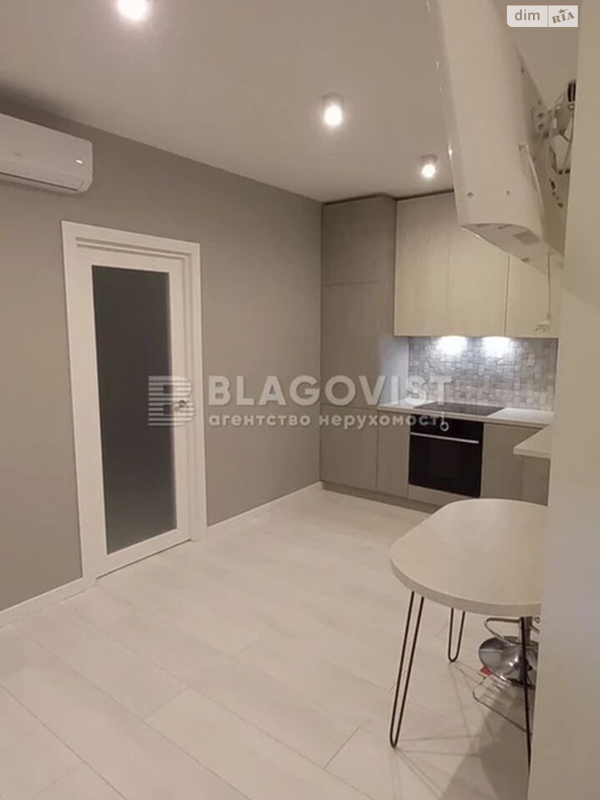 Продаж двокімнатної квартири в Києві, на вул. Митрополита Василя Липківського 37Б, район Солом'янка фото 1