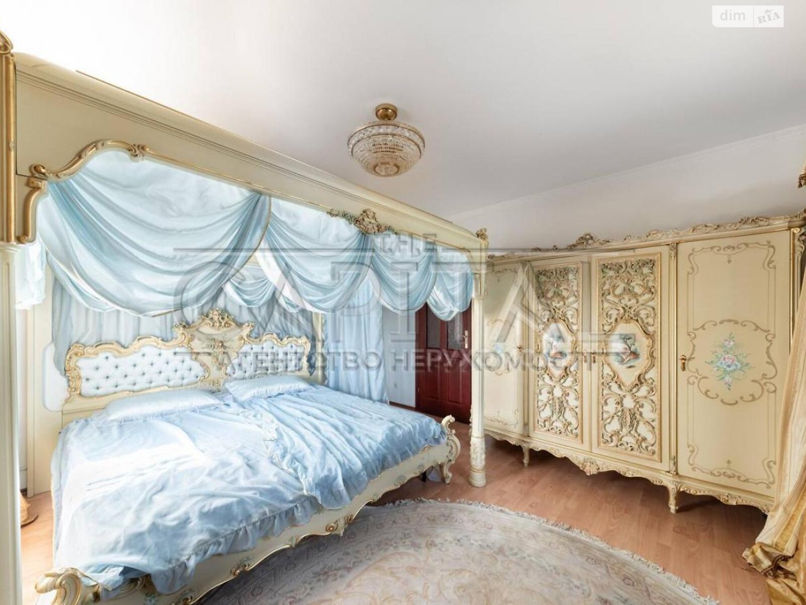 Продаж трикімнатної квартири в Києві, на вул. Мокра 3, район Солом'янка фото 1 Продаж трикімнатної квартири в Києві, на вул. Мокра 3, район Солом'янка фото 1
