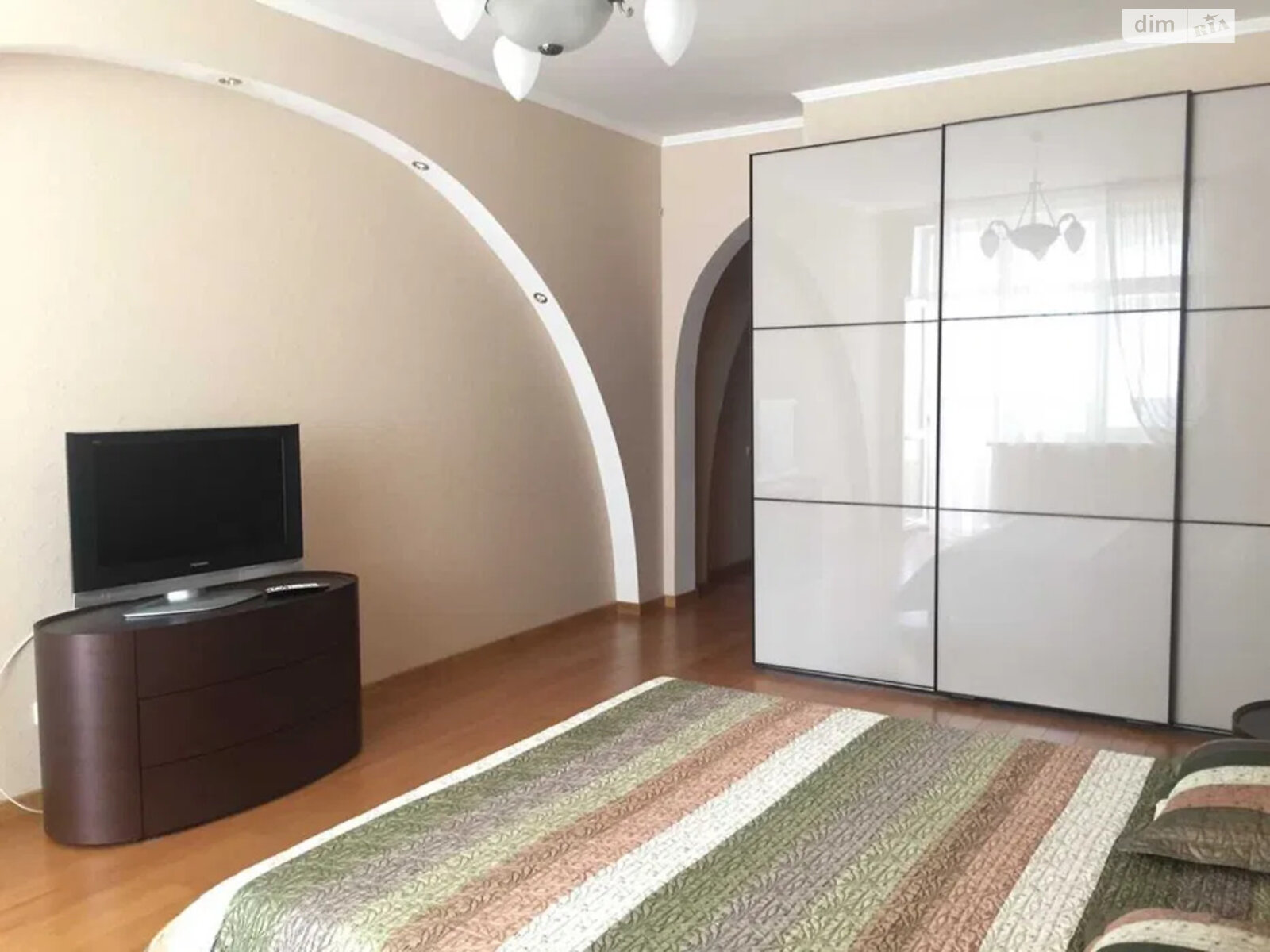 Продаж двокімнатної квартири в Києві, на вул. Мокра 16, район Солом'янка фото 1 Продаж двокімнатної квартири в Києві, на вул. Мокра 16, район Солом'янка фото 1