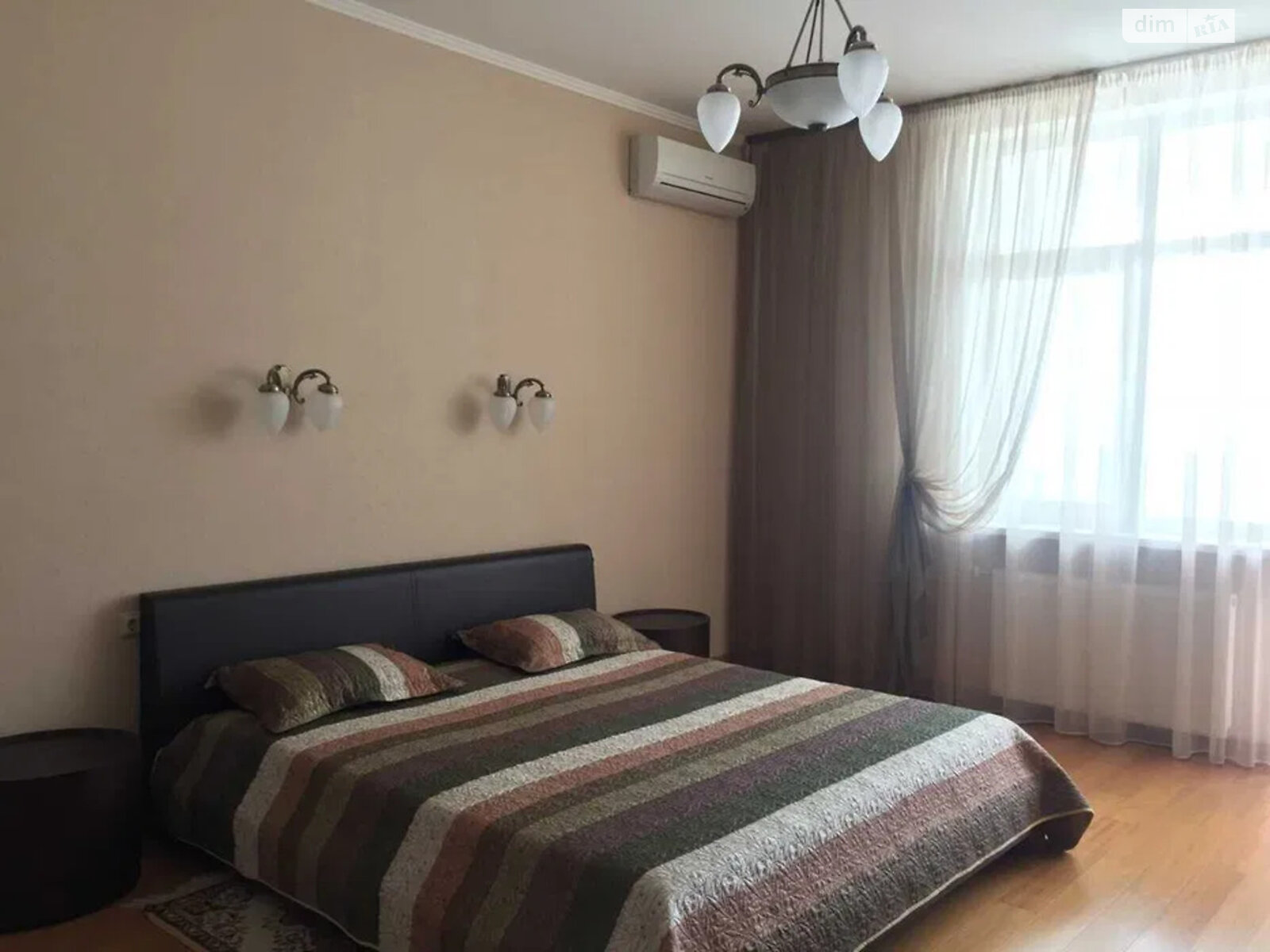 Продаж двокімнатної квартири в Києві, на вул. Мокра 16, район Солом'янка фото 1 Продаж двокімнатної квартири в Києві, на вул. Мокра 16, район Солом'янка фото 1