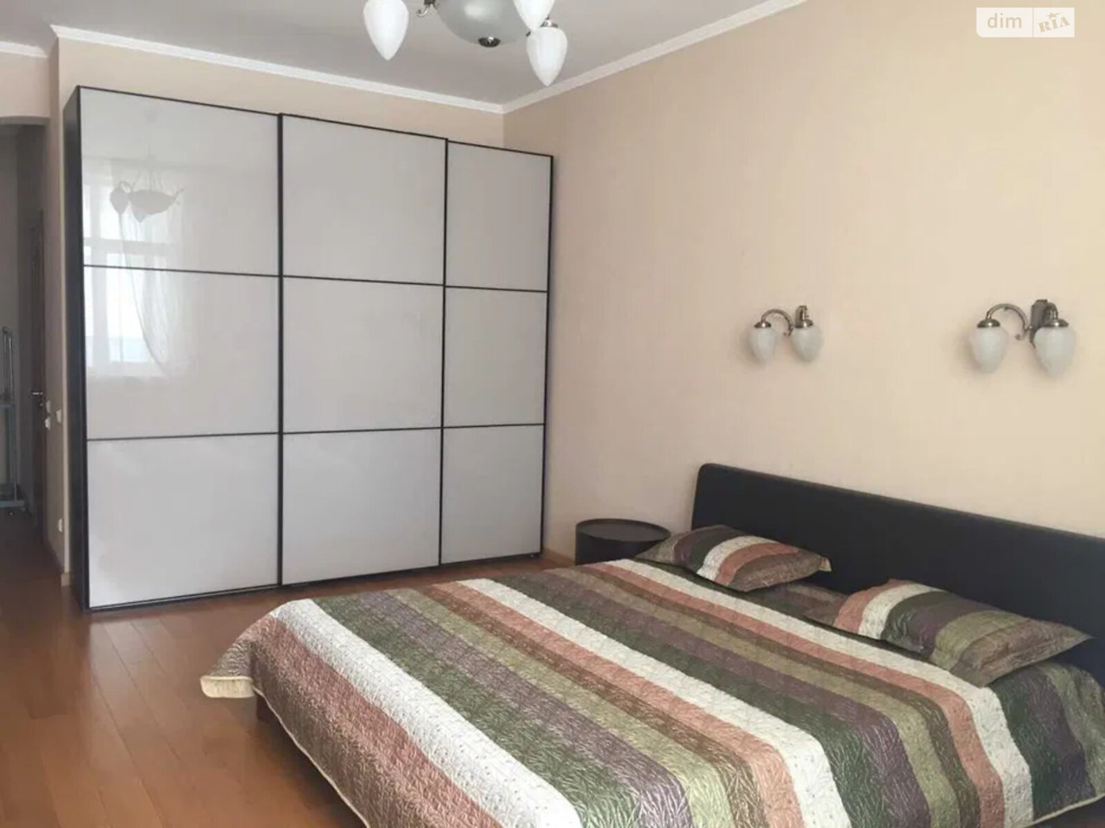 Продаж двокімнатної квартири в Києві, на вул. Мокра 16, район Солом'янка фото 1 Продаж двокімнатної квартири в Києві, на вул. Мокра 16, район Солом'янка фото 1