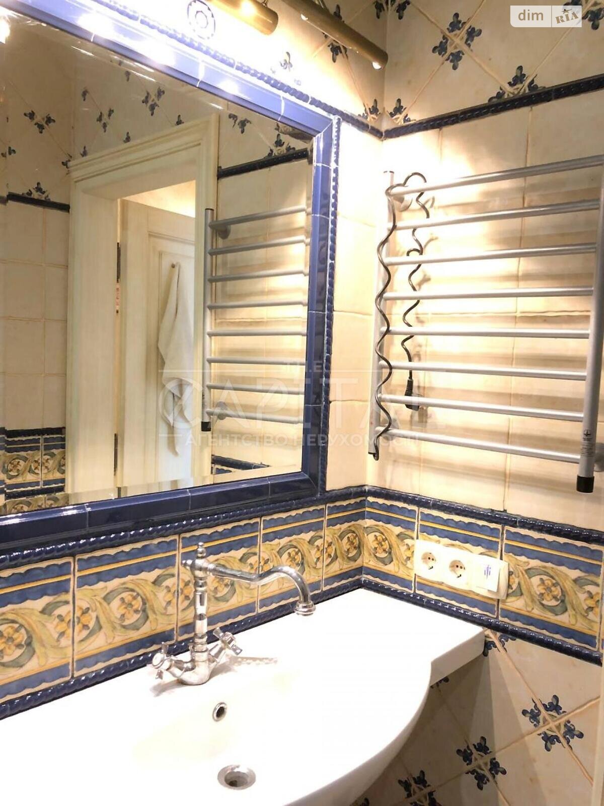 Продаж двокімнатної квартири в Києві, на вул. Мокра 16, район Солом'янка фото 1 Продаж двокімнатної квартири в Києві, на вул. Мокра 16, район Солом'янка фото 1