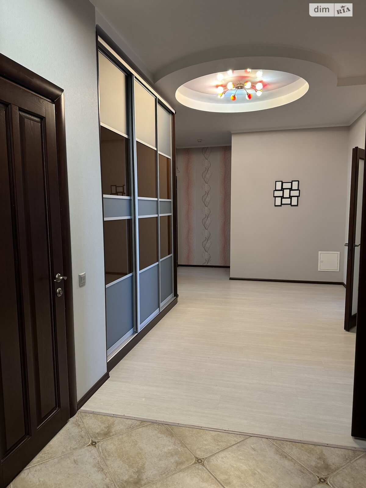 Продаж трикімнатної квартири в Києві, на вул. Мокра 16, район Солом'янка фото 1 Продаж трикімнатної квартири в Києві, на вул. Мокра 16, район Солом'янка фото 1