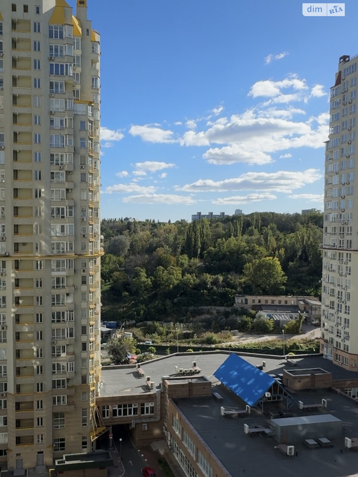 Продаж трикімнатної квартири в Києві, на вул. Мокра 16, район Солом'янка фото 1 Продаж трикімнатної квартири в Києві, на вул. Мокра 16, район Солом'янка фото 1