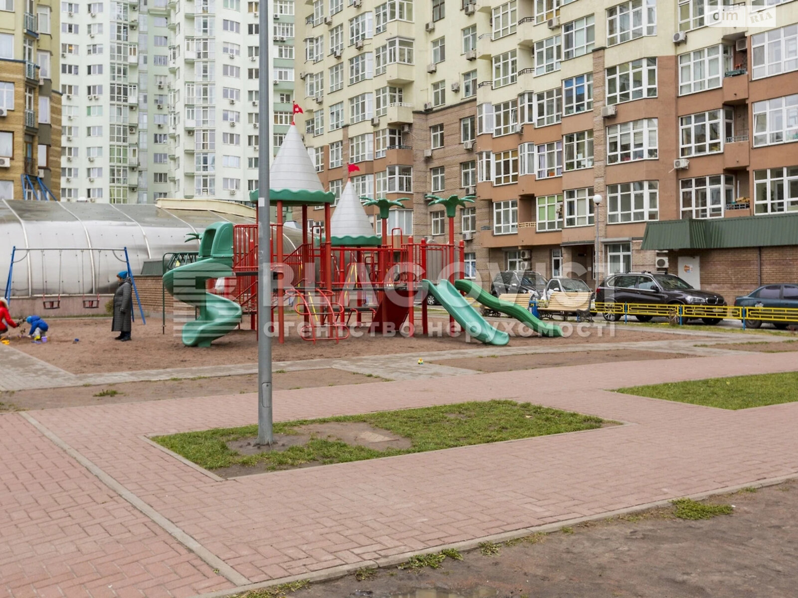 Продажа двухкомнатной квартиры в Киеве, на ул. Мокрая 18, район Соломянка фото 1 Продажа двухкомнатной квартиры в Киеве, на ул. Мокрая 18, район Соломянка фото 1