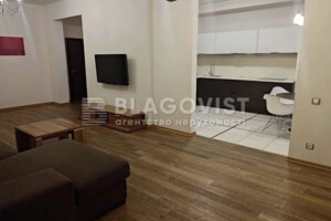 Продажа четырехкомнатной квартиры в Киеве, на ул. Мокрая 16, район Соломянка фото 2 Продажа четырехкомнатной квартиры в Киеве, на ул. Мокрая 16, район Соломянка фото 2