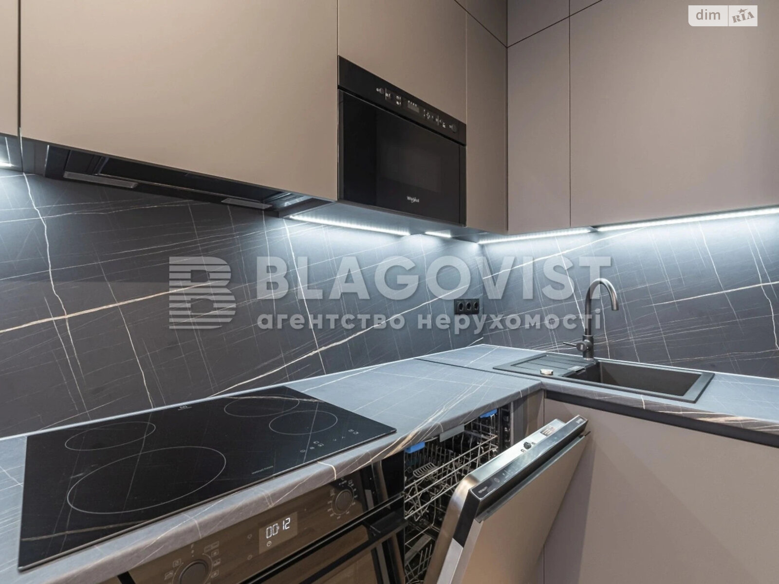 Продаж однокімнатної квартири в Києві, на вул. Мокра 8, район Солом'янка фото 1 Продаж однокімнатної квартири в Києві, на вул. Мокра 8, район Солом'янка фото 1