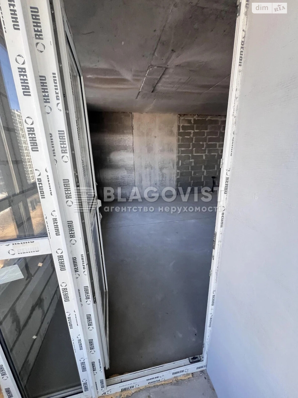 Продажа трехкомнатной квартиры в Киеве, на ул. Мокрая 8Б, район Соломянка фото 1 Продажа трехкомнатной квартиры в Киеве, на ул. Мокрая 8Б, район Соломянка фото 1