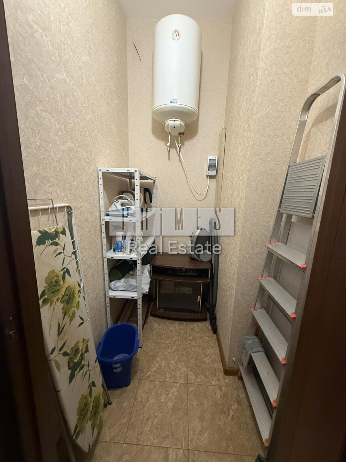 Продаж двокімнатної квартири в Києві, на вул. Мокра 18, район Солом'янка фото 1