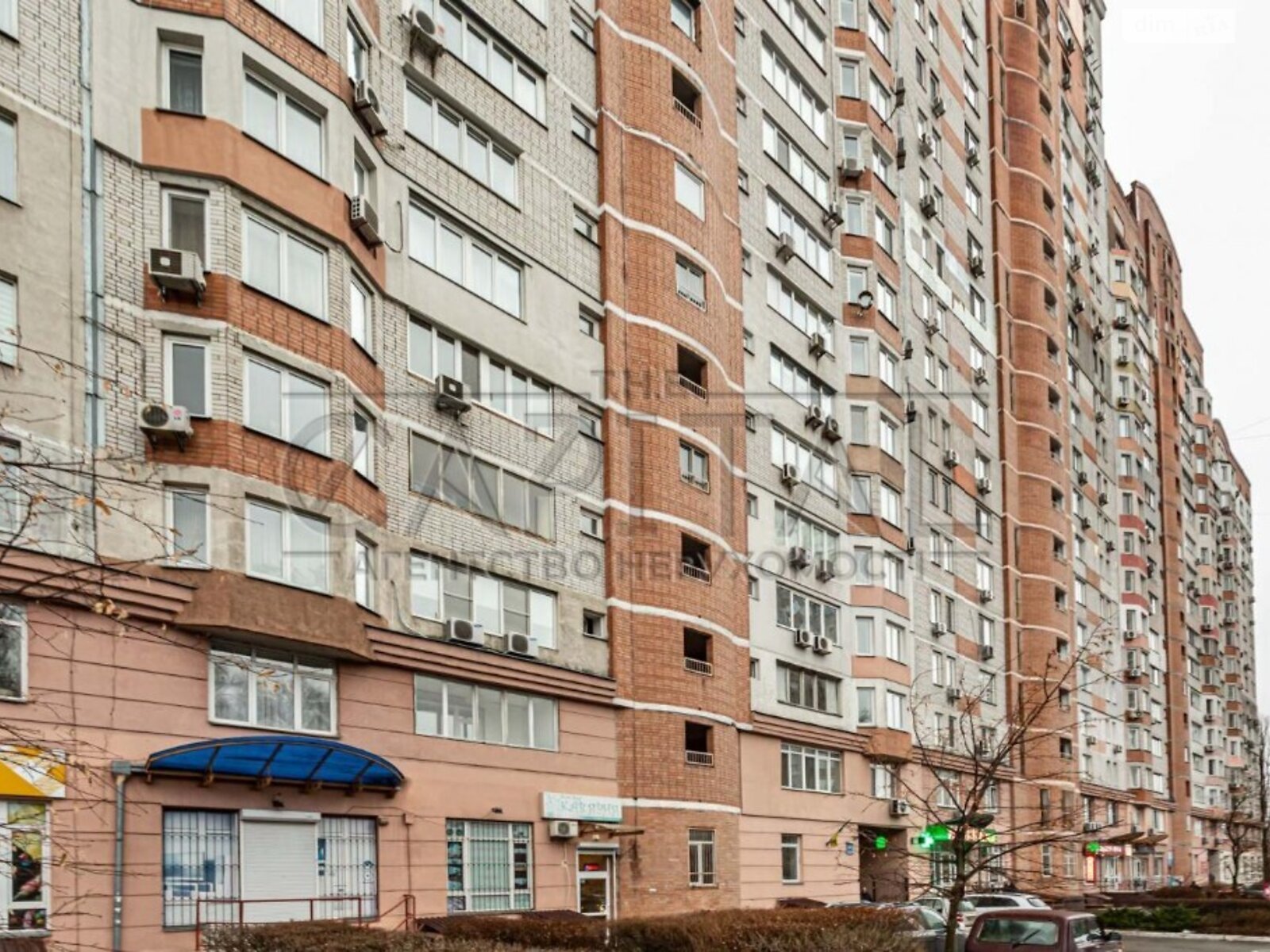 Продаж трикімнатної квартири в Києві, на вул. Миколи Амосова, район Солом'янка фото 1 Продаж трикімнатної квартири в Києві, на вул. Миколи Амосова, район Солом'янка фото 1