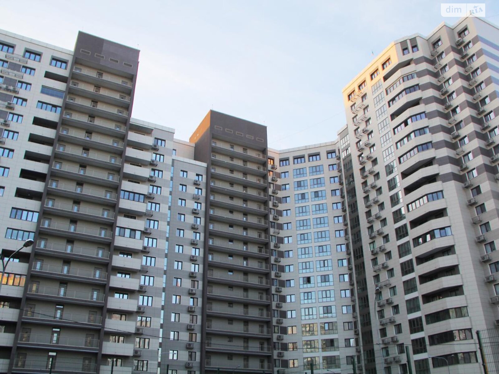 Продажа двухкомнатной квартиры в Киеве, на ул. Патриарха Мстислава Скрипника 40, район Соломянка фото 1 Продажа двухкомнатной квартиры в Киеве, на ул. Патриарха Мстислава Скрипника 40, район Соломянка фото 1