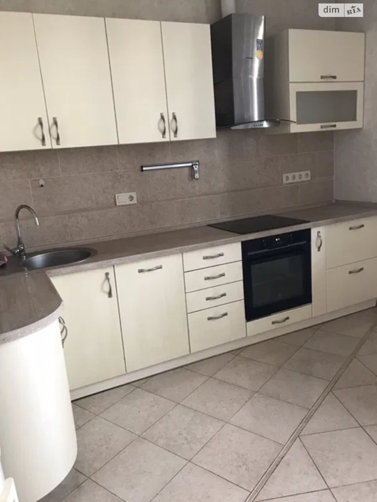 Продажа двухкомнатной квартиры в Киеве, на ул. Патриарха Мстислава Скрипника 40, район Соломянка фото 1 Продажа двухкомнатной квартиры в Киеве, на ул. Патриарха Мстислава Скрипника 40, район Соломянка фото 1