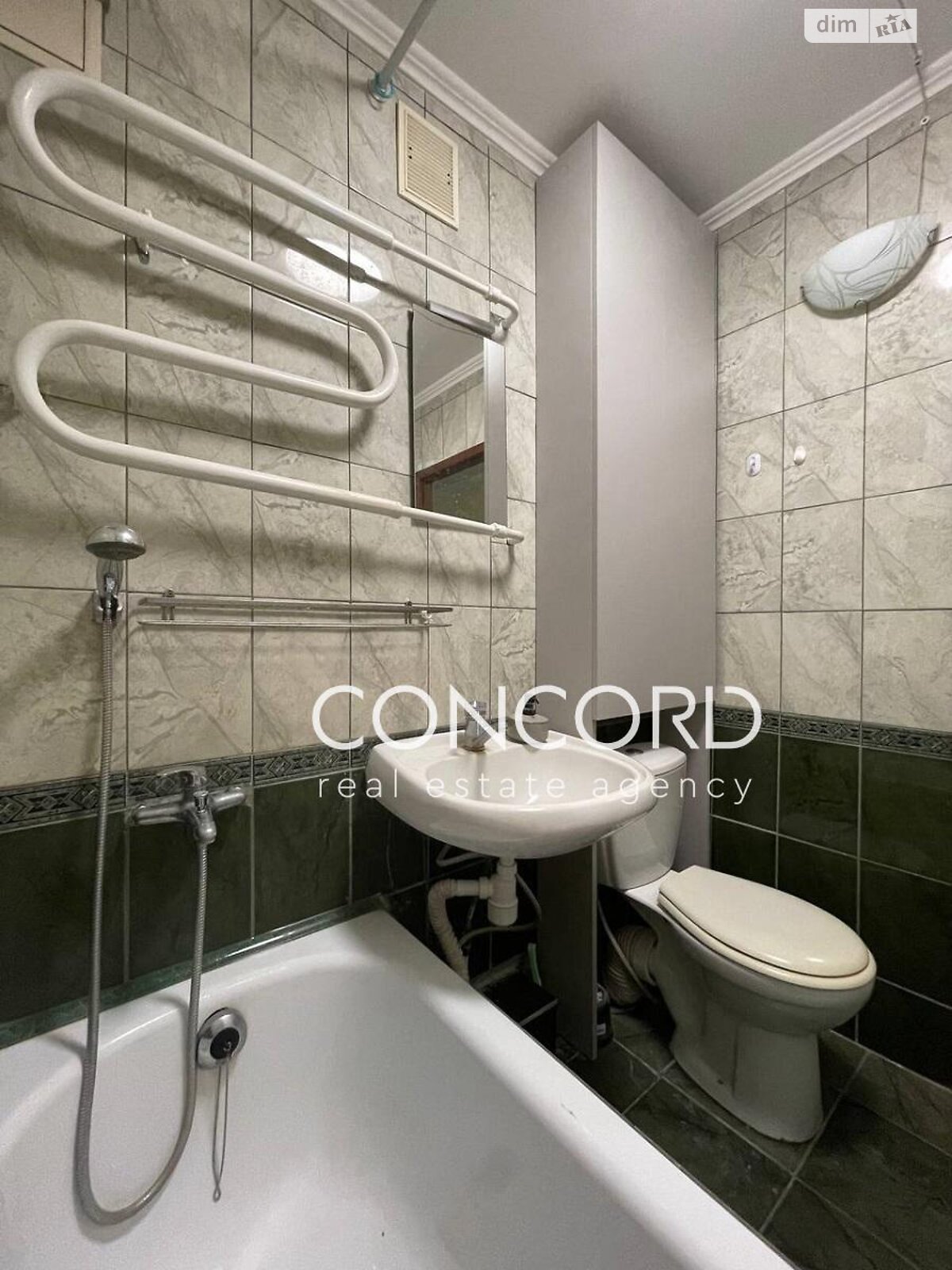 Продажа двухкомнатной квартиры в Киеве, на ул. Преображенская 39/8, район Соломянка фото 1