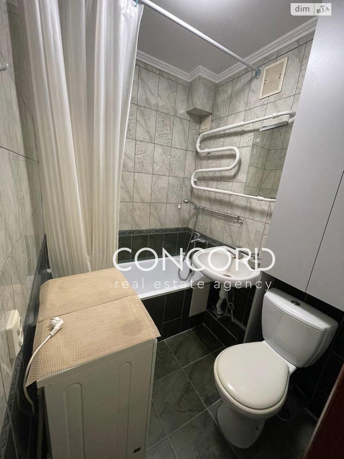 Продажа двухкомнатной квартиры в Киеве, на ул. Преображенская 39/8, район Соломянка фото 1