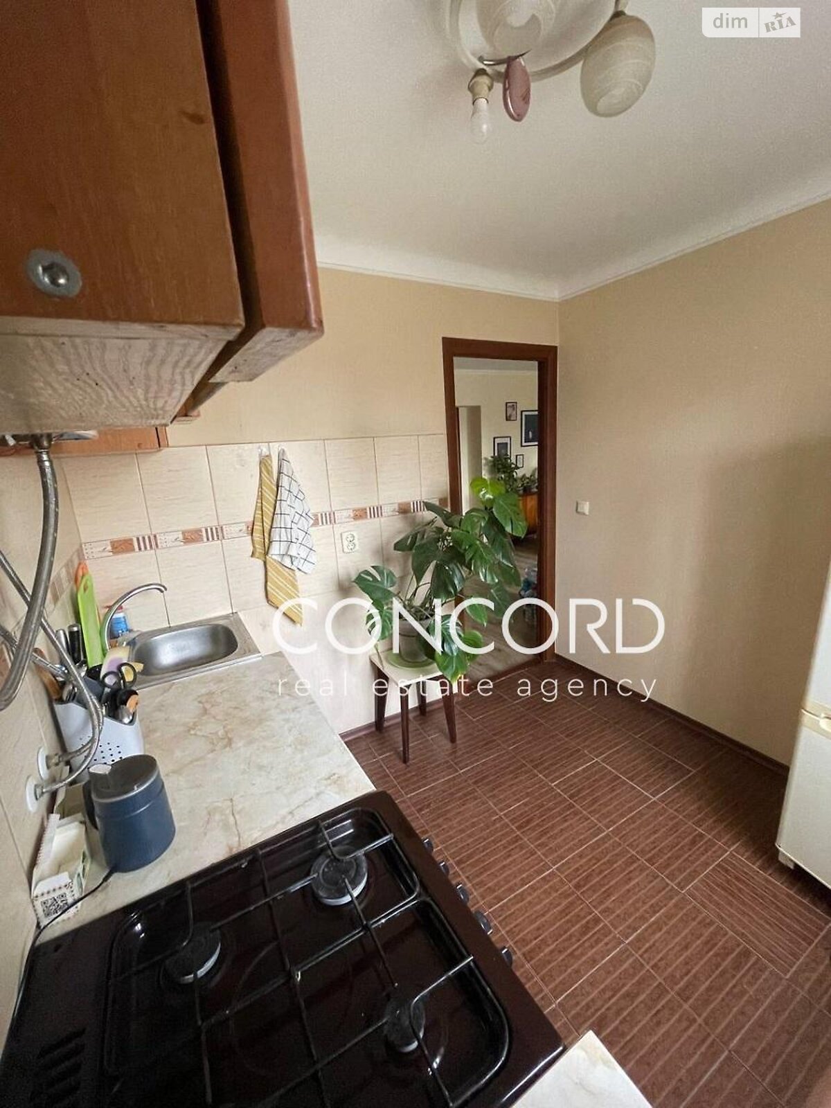 Продажа двухкомнатной квартиры в Киеве, на ул. Преображенская 39/8, район Соломянка фото 1