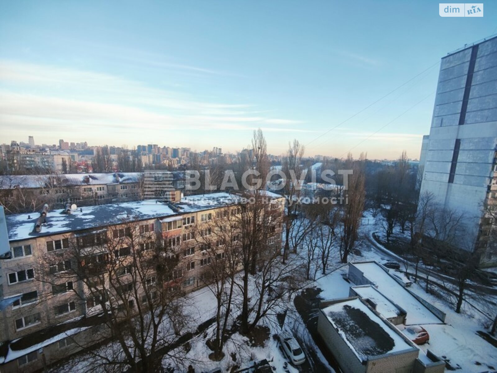 Продажа трехкомнатной квартиры в Киеве, на ул. Романа Ратушного 9, район Соломянка фото 1