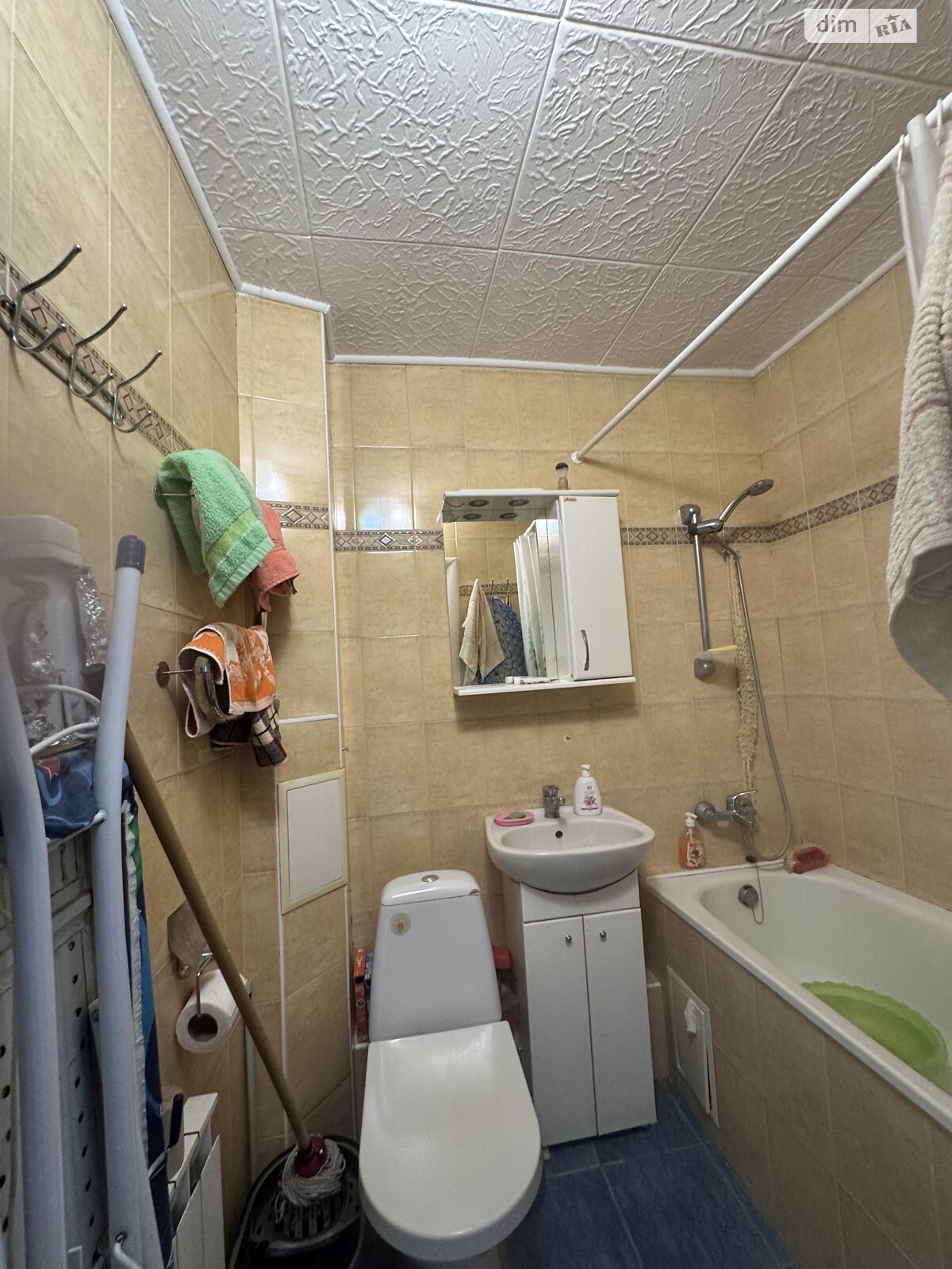 Продаж однокімнатної квартири в Києві, на вул. Романа Ратушного 16, район Солом'янка фото 1 Продаж однокімнатної квартири в Києві, на вул. Романа Ратушного 16, район Солом'янка фото 1