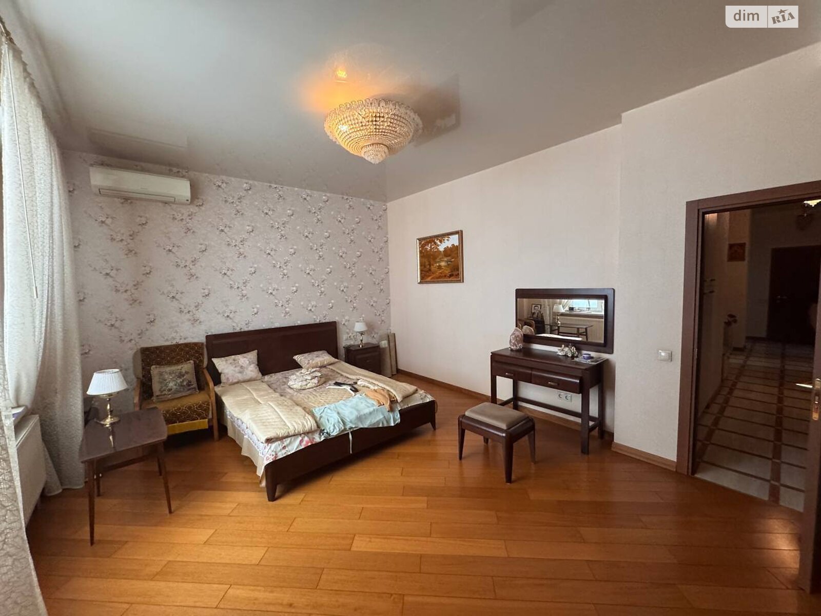 Продаж трикімнатної квартири в Києві, на вул. Солом'янська 15А, район Солом'янка фото 1 Продаж трикімнатної квартири в Києві, на вул. Солом'янська 15А, район Солом'янка фото 1