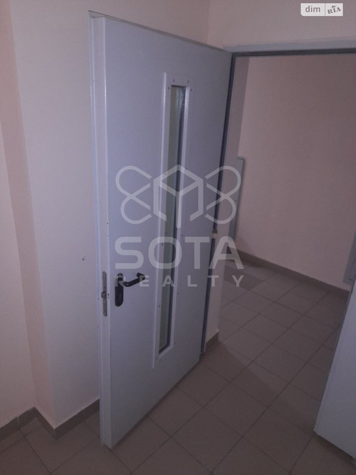 Продаж двокімнатної квартири в Києві, на вул. Солом'янська 15А, район Солом'янка фото 1 Продаж двокімнатної квартири в Києві, на вул. Солом'янська 15А, район Солом'янка фото 1