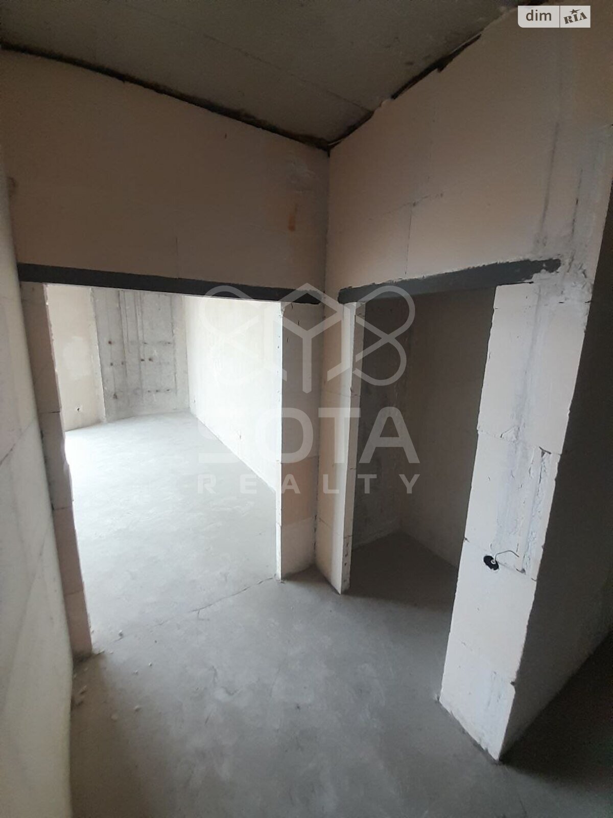 Продаж двокімнатної квартири в Києві, на вул. Солом'янська 15А, район Солом'янка фото 1 Продаж двокімнатної квартири в Києві, на вул. Солом'янська 15А, район Солом'янка фото 1