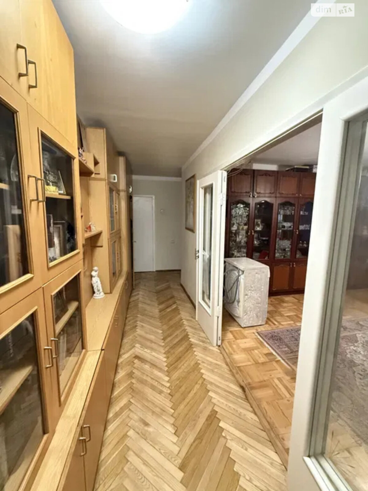 Продажа трехкомнатной квартиры в Киеве, на ул. Стадионная 13, район Соломянка фото 1 Продажа трехкомнатной квартиры в Киеве, на ул. Стадионная 13, район Соломянка фото 1