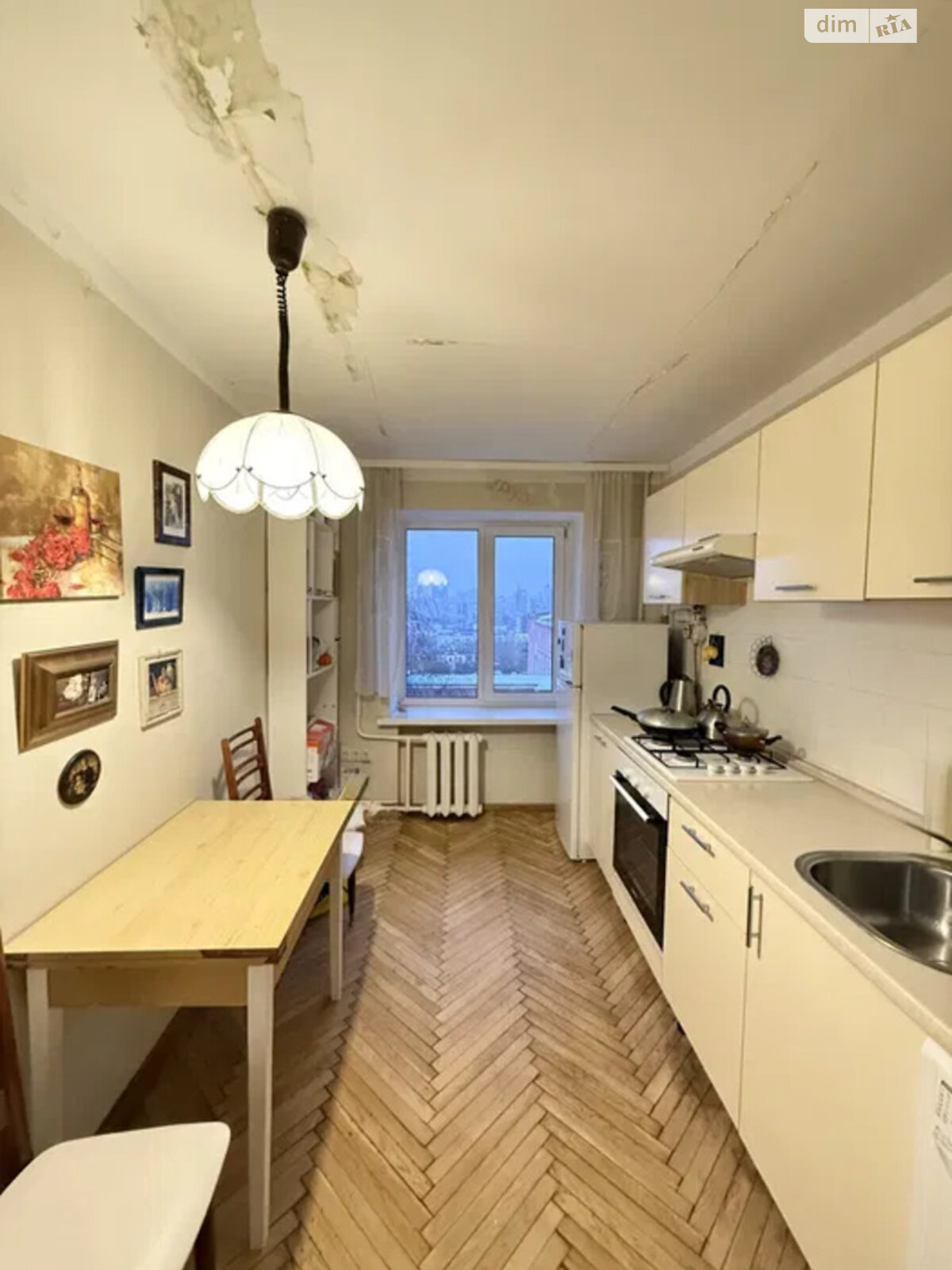 Продажа трехкомнатной квартиры в Киеве, на ул. Стадионная 13, район Соломянка фото 1 Продажа трехкомнатной квартиры в Киеве, на ул. Стадионная 13, район Соломянка фото 1