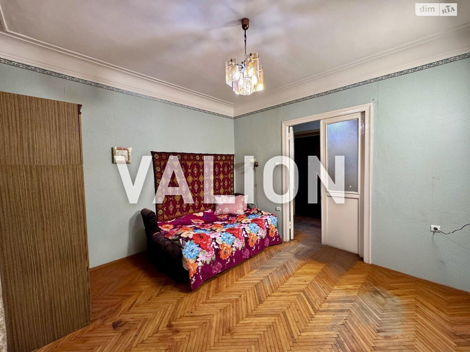 Продаж трикімнатної квартири в Києві, на просп. Повітряних Сил 23/26, район Солом'янка фото 1 Продаж трикімнатної квартири в Києві, на просп. Повітряних Сил 23/26, район Солом'янка фото 1