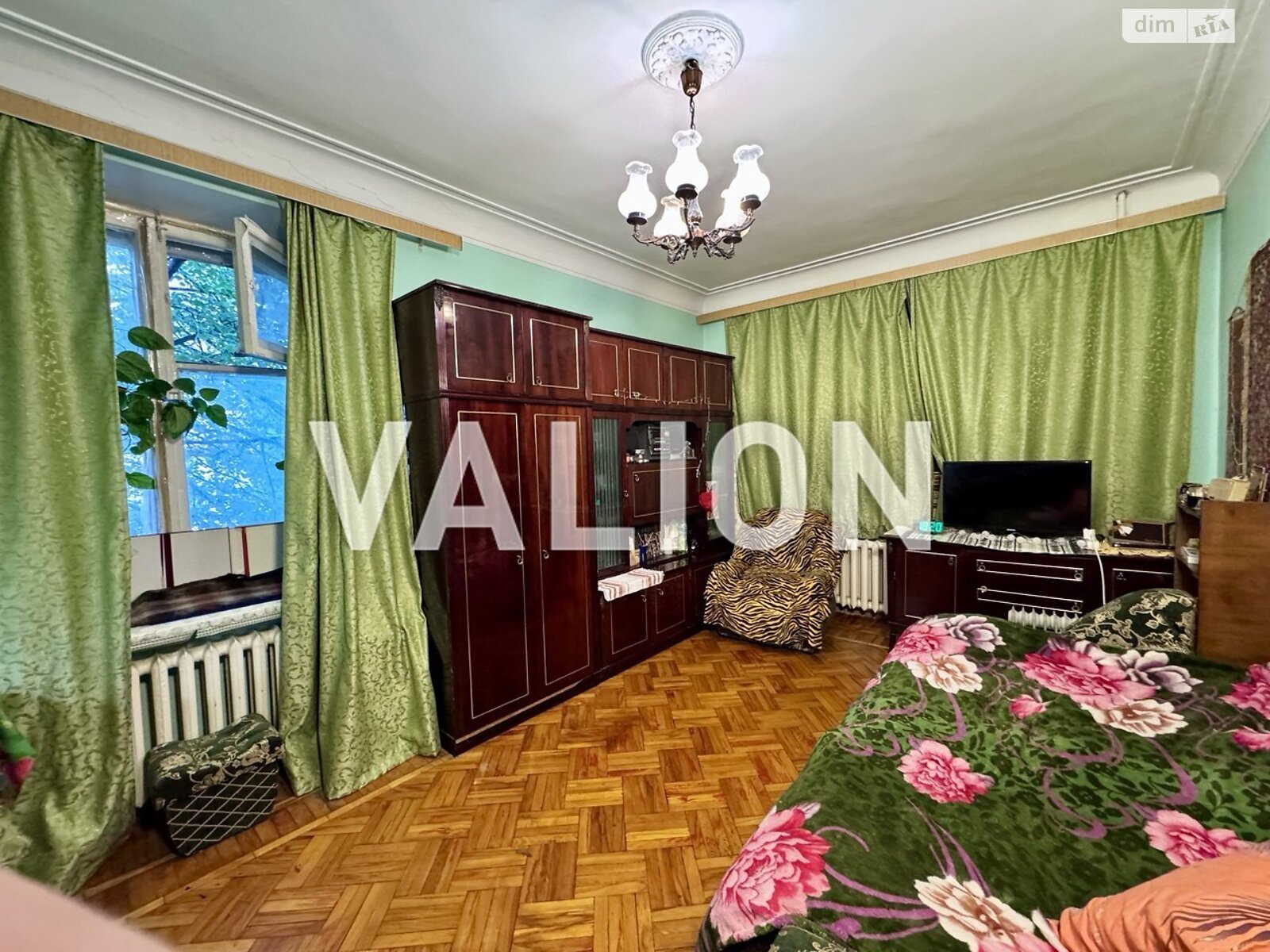 Продаж трикімнатної квартири в Києві, на просп. Повітряних Сил 23/26, район Солом'янка фото 1 Продаж трикімнатної квартири в Києві, на просп. Повітряних Сил 23/26, район Солом'янка фото 1