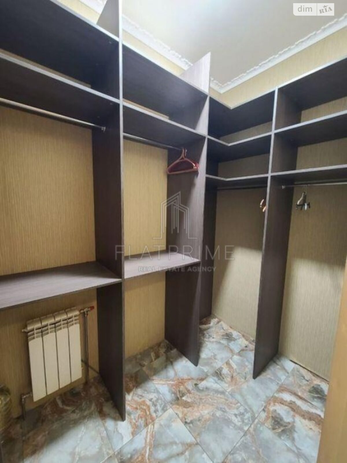 Продажа четырехкомнатной квартиры в Киеве, на ул. Гната Хоткевича 8, район Соцгород фото 1 Продажа четырехкомнатной квартиры в Киеве, на ул. Гната Хоткевича 8, район Соцгород фото 1