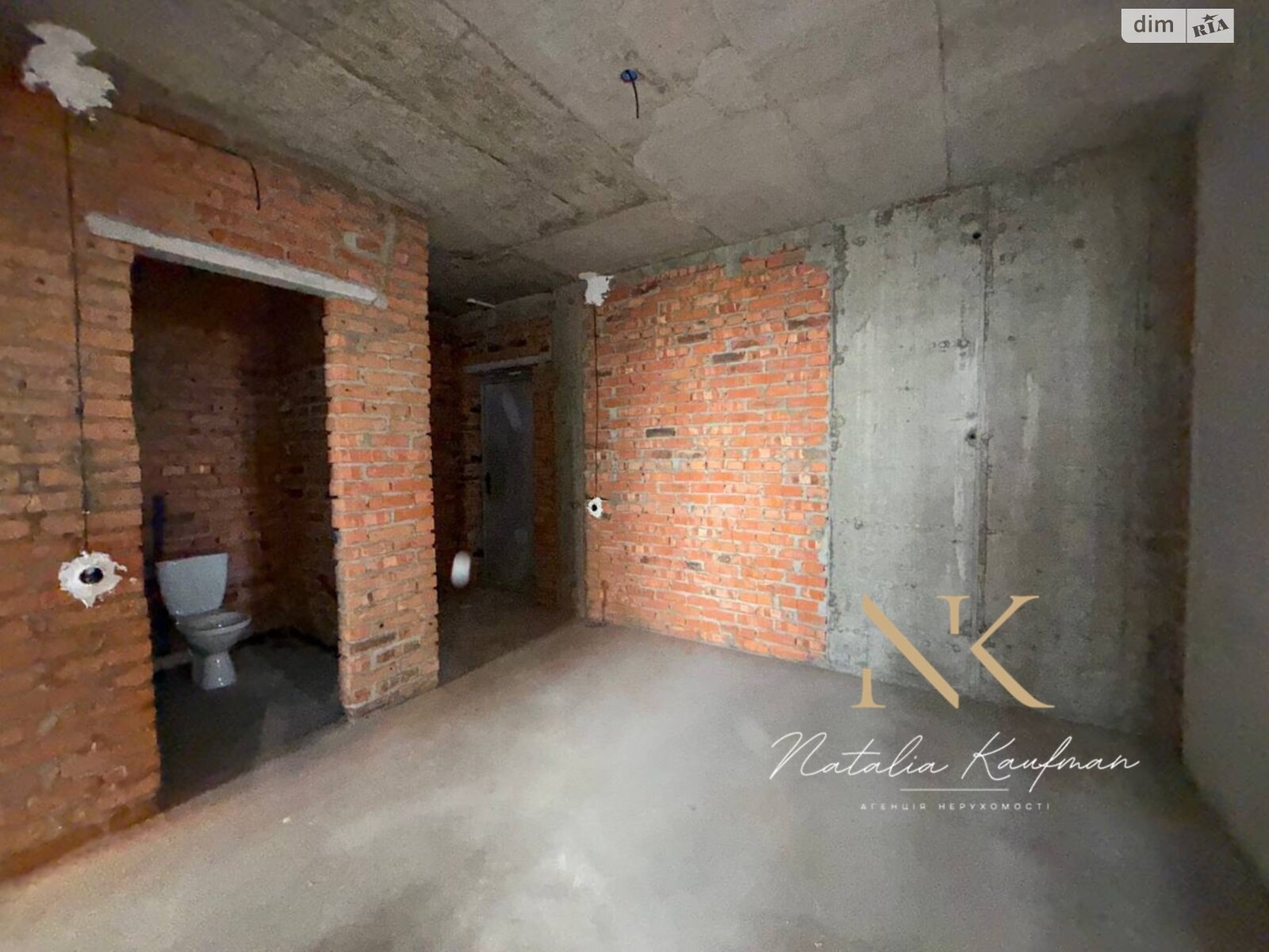 Продаж двокімнатної квартири в Києві, на вул. Краківська 27, район Соцмісто фото 1 Продаж двокімнатної квартири в Києві, на вул. Краківська 27, район Соцмісто фото 1