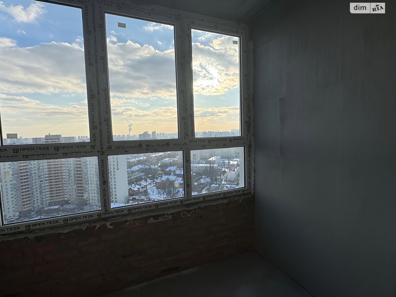 Продаж однокімнатної квартири в Києві, на вул. Краківська 27, район Соцмісто фото 1 Продаж однокімнатної квартири в Києві, на вул. Краківська 27, район Соцмісто фото 1