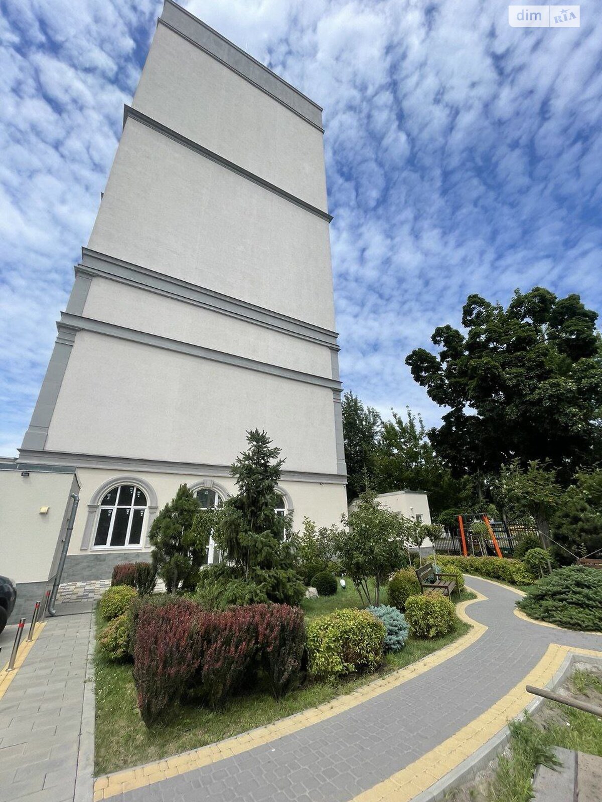 Продажа трехкомнатной квартиры в Киеве, на ул. Краковская 4Б, район Соцгород фото 1 Продажа трехкомнатной квартиры в Киеве, на ул. Краковская 4Б, район Соцгород фото 1