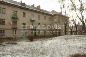 Продаж чотирикімнатної квартири в Києві, на просп. Леоніда Каденюка 8Б, район Соцмісто фото 2