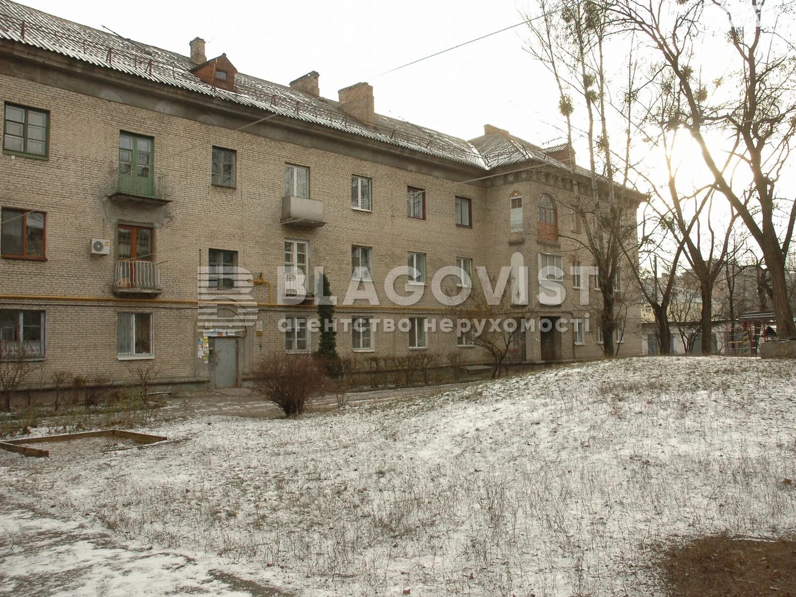Продаж чотирикімнатної квартири в Києві, на просп. Леоніда Каденюка 8Б, район Соцмісто фото 1 Продаж чотирикімнатної квартири в Києві, на просп. Леоніда Каденюка 8Б, район Соцмісто фото 1