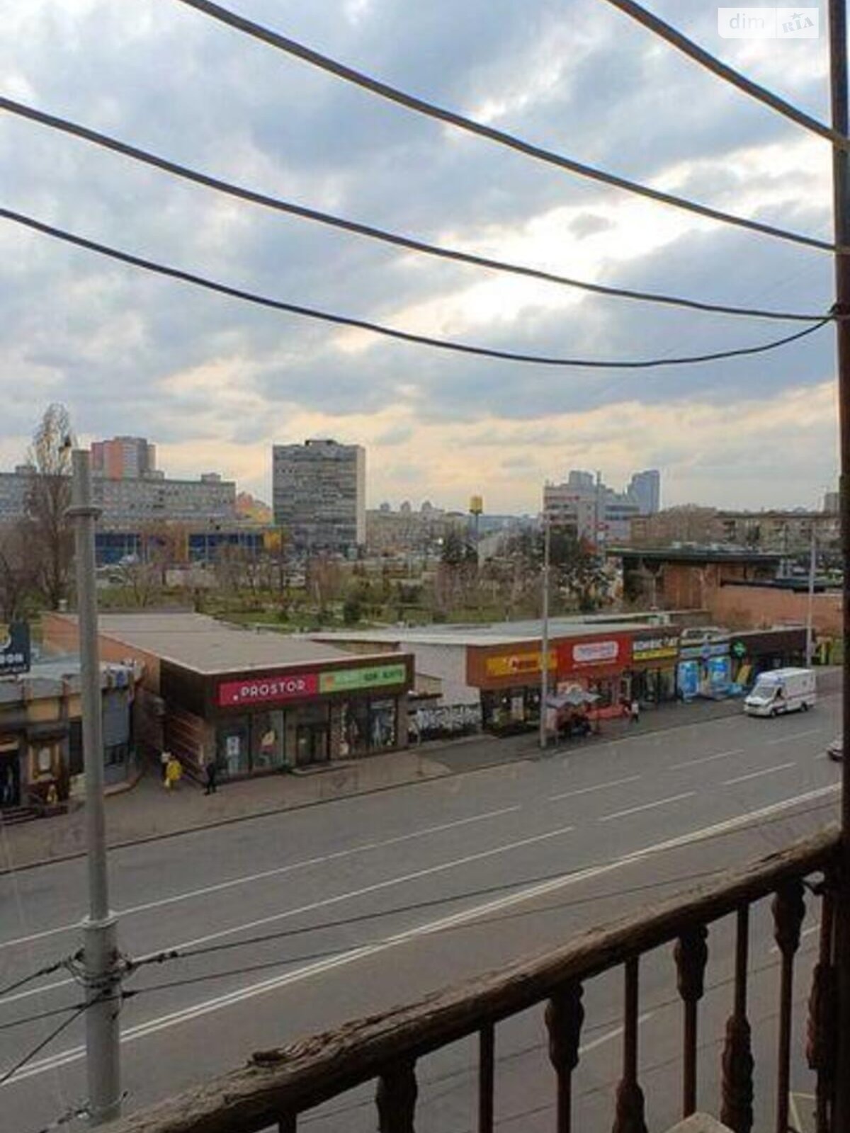Продаж трикімнатної квартири в Києві, на просп. Леоніда Каденюка 2/35, район Соцмісто фото 1 Продаж трикімнатної квартири в Києві, на просп. Леоніда Каденюка 2/35, район Соцмісто фото 1