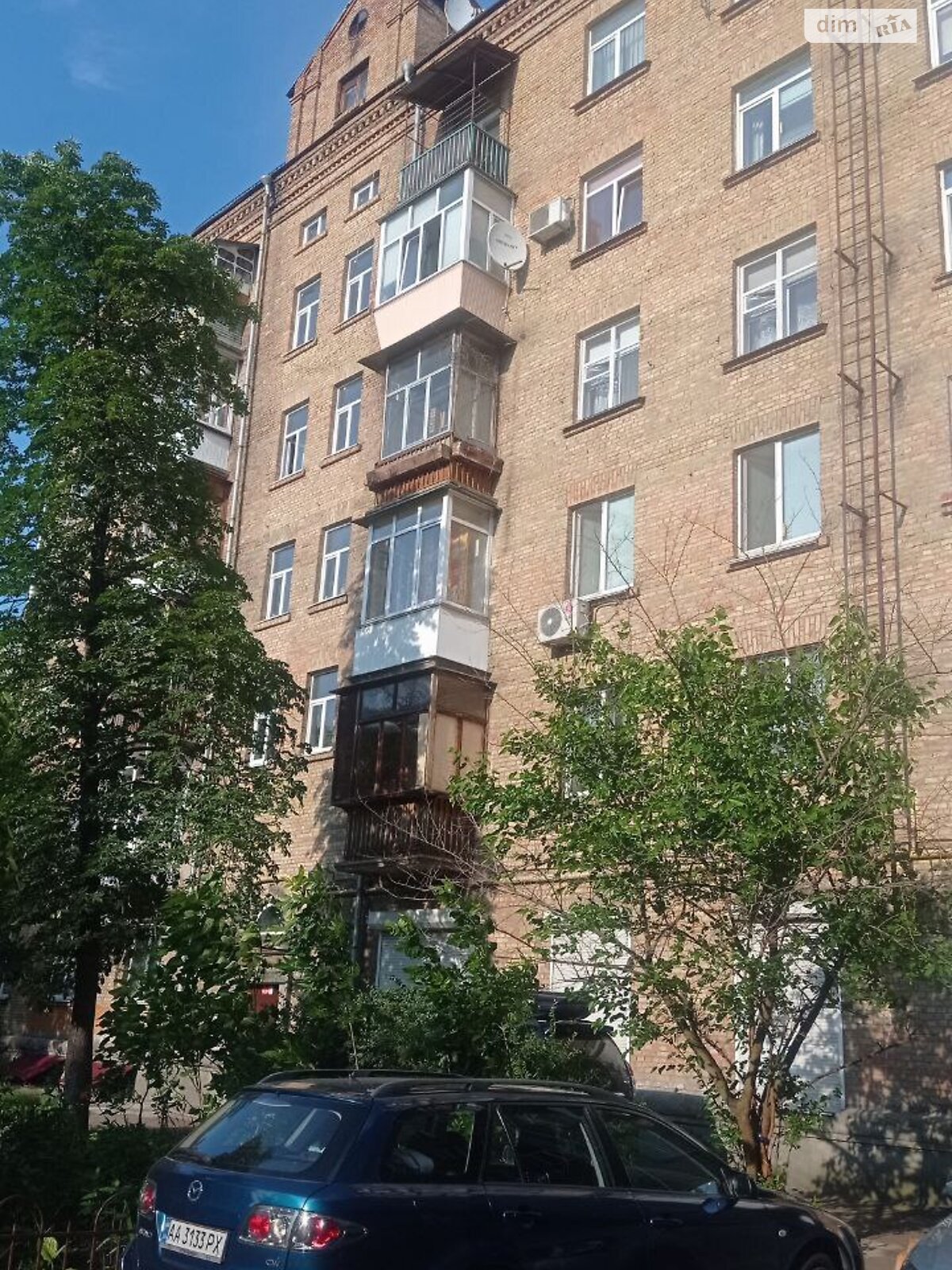 Продажа трехкомнатной квартиры в Киеве, на просп. Леонида Каденюка 2/35, район Днепровский фото 1 Продажа трехкомнатной квартиры в Киеве, на просп. Леонида Каденюка 2/35, район Днепровский фото 1