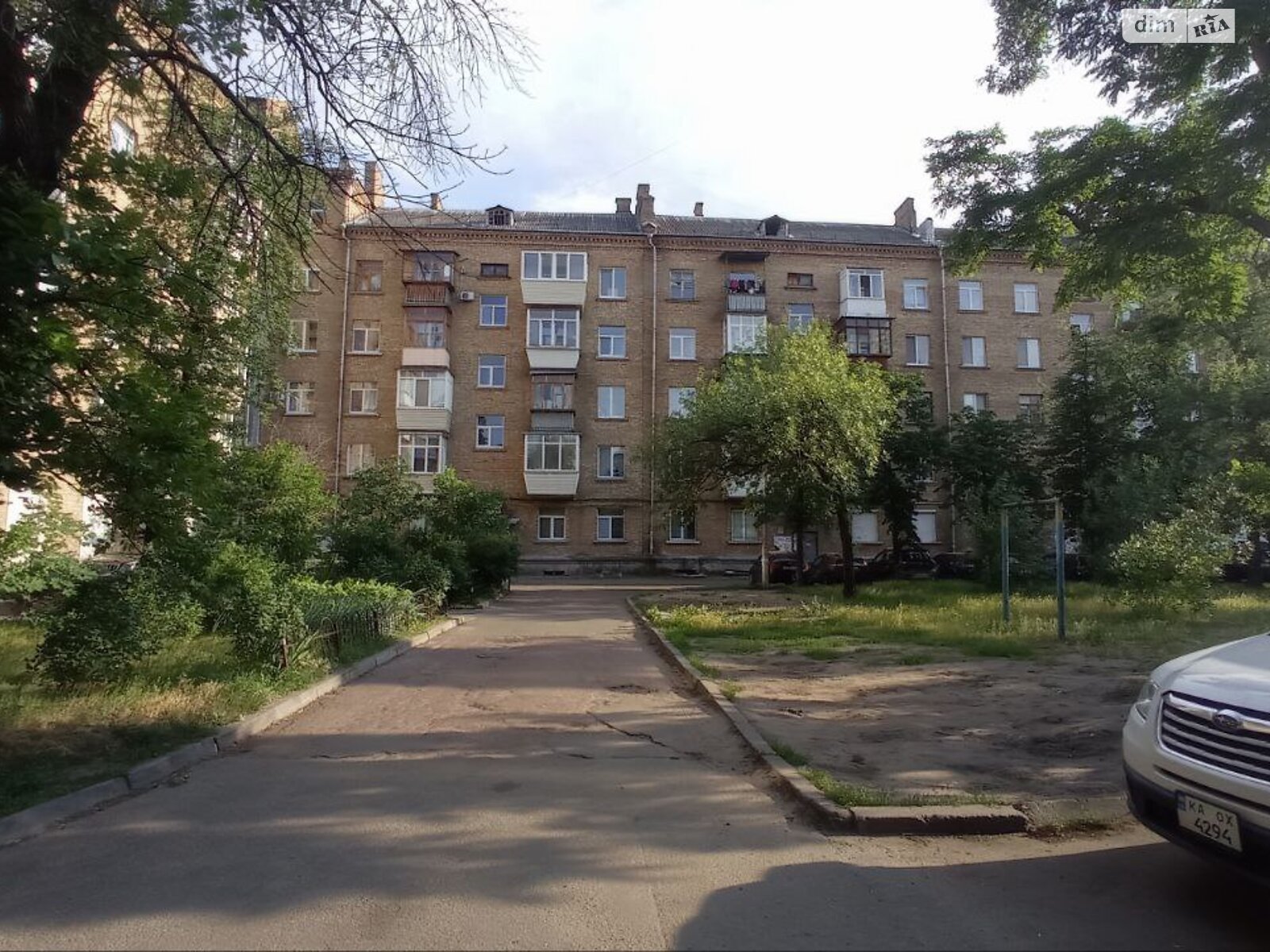 Продажа трехкомнатной квартиры в Киеве, на просп. Леонида Каденюка 2/35, район Днепровский фото 1 Продажа трехкомнатной квартиры в Киеве, на просп. Леонида Каденюка 2/35, район Днепровский фото 1