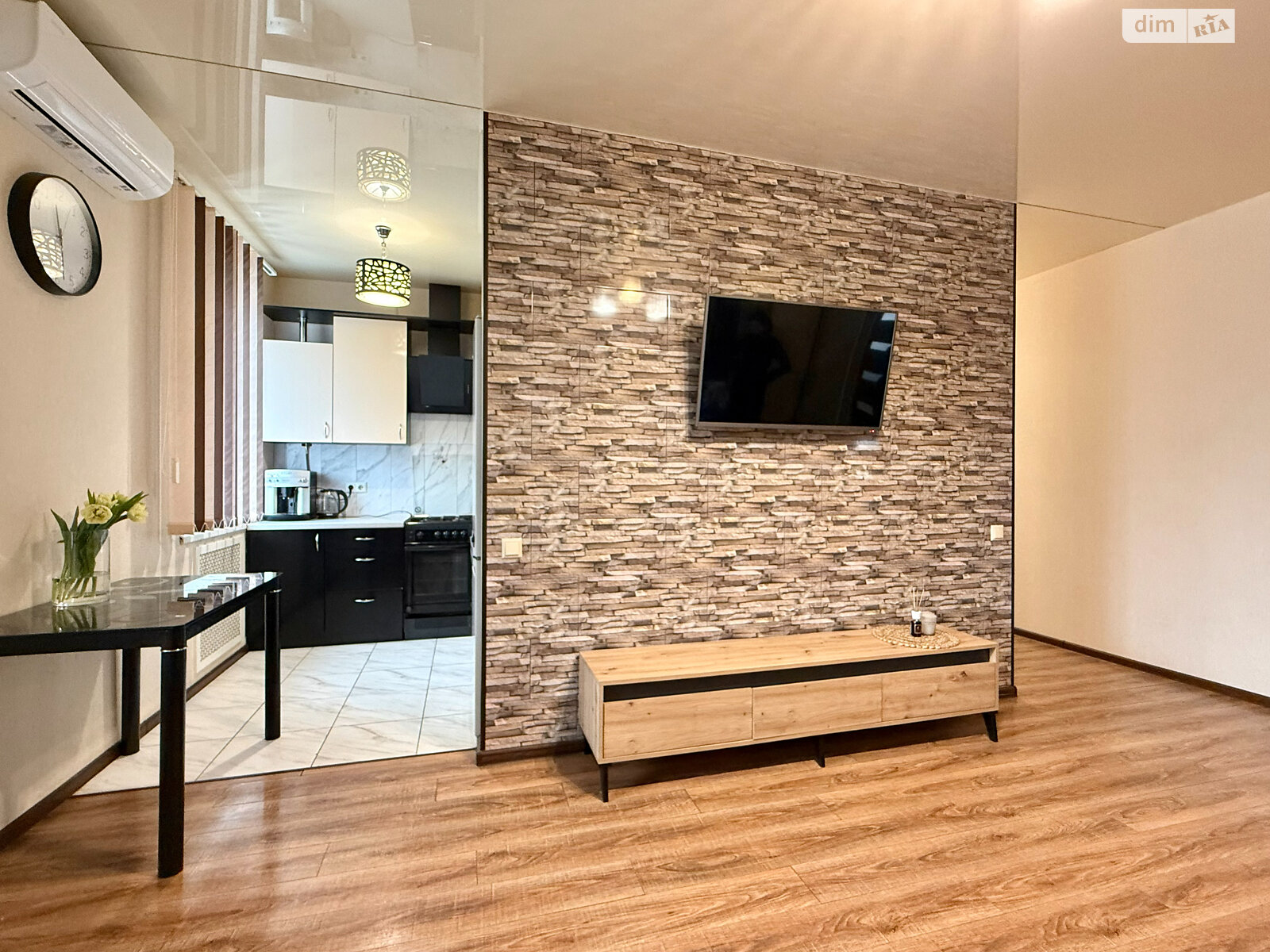 Продажа двухкомнатной квартиры в Киеве, на просп. Мира 5, район Соцгород фото 1